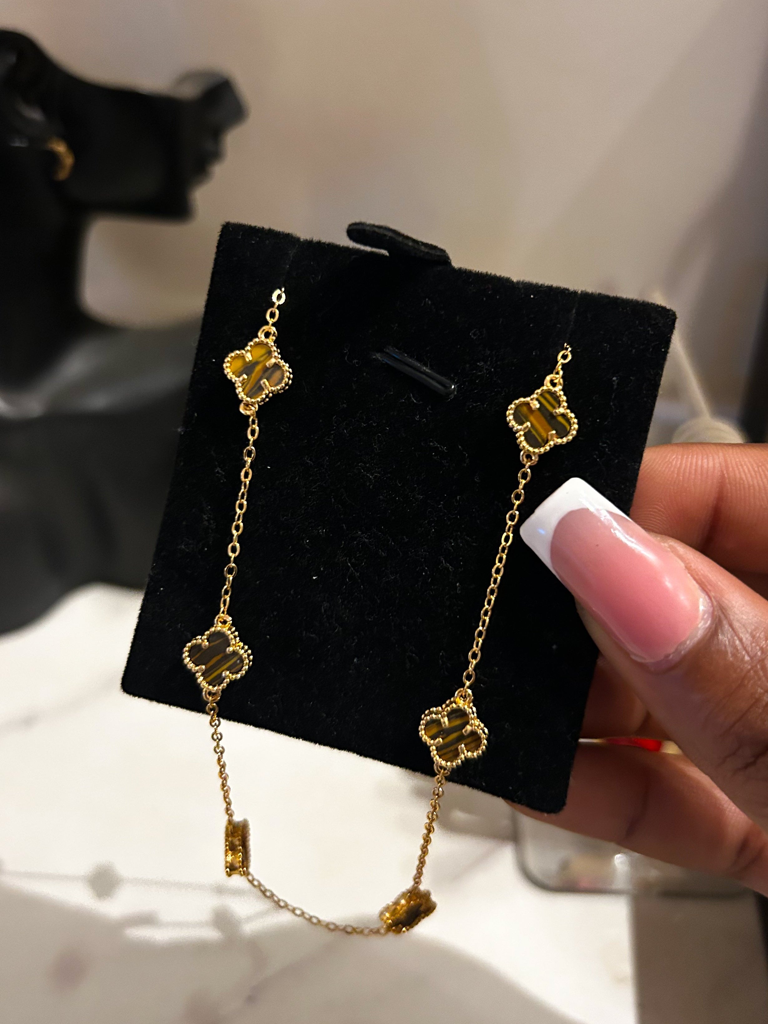 Collier Van Cleef