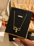 Collier Aby